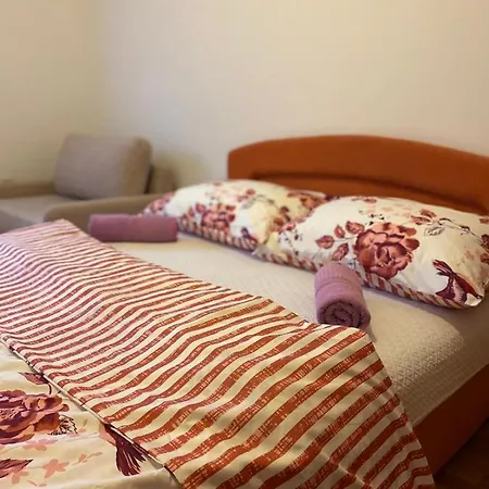 Apartment Spirit 3